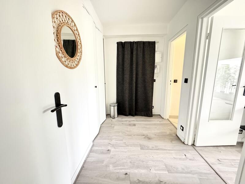 Appartement - 77 m² - 4 pièces