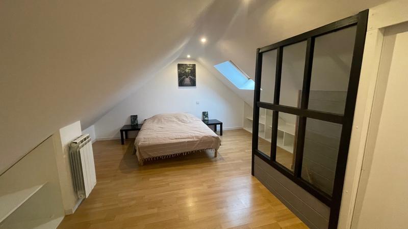 Maison - 93 m² - 4 pièces