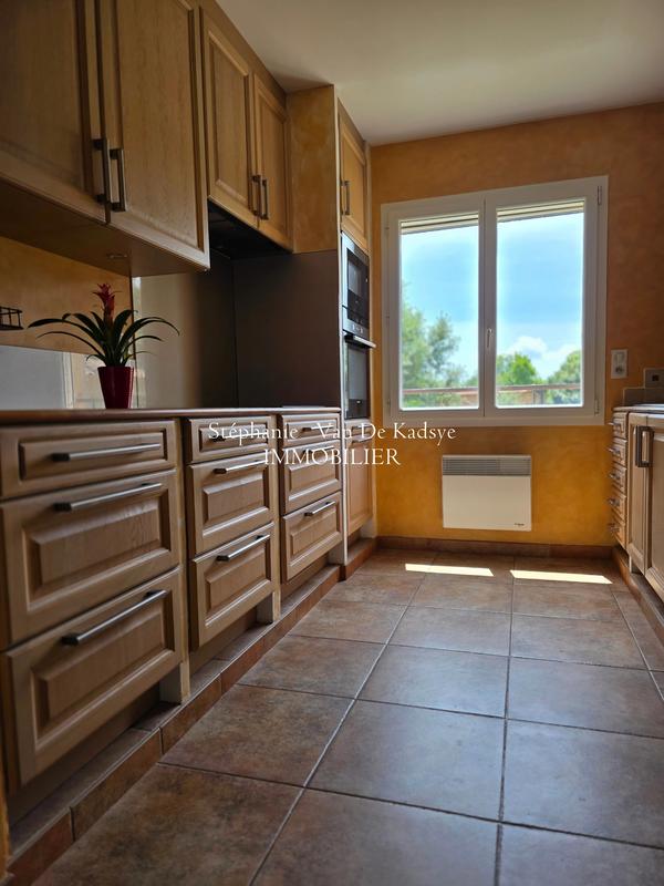 Villa - 130 m² - 5 pièces