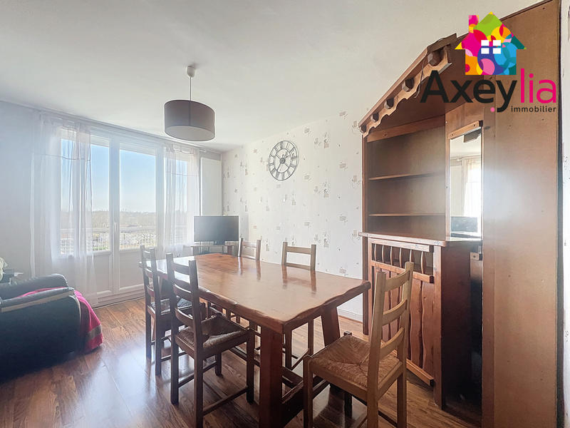 Appartement - 65 m² - 4 pièces