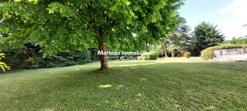 Maison - 204 m² - 7 pièces