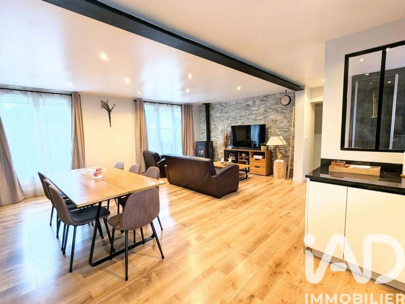 Maison - 112 m² - 6 pièces