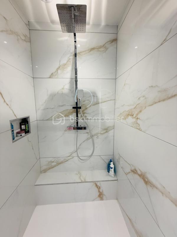 Maison - 125 m² - 6 pièces