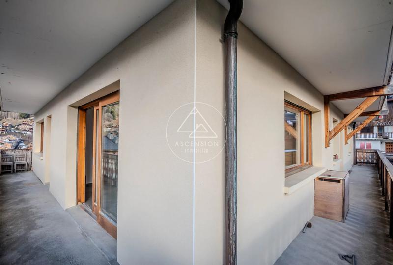 Appartement - 110 m² - 4 pièces