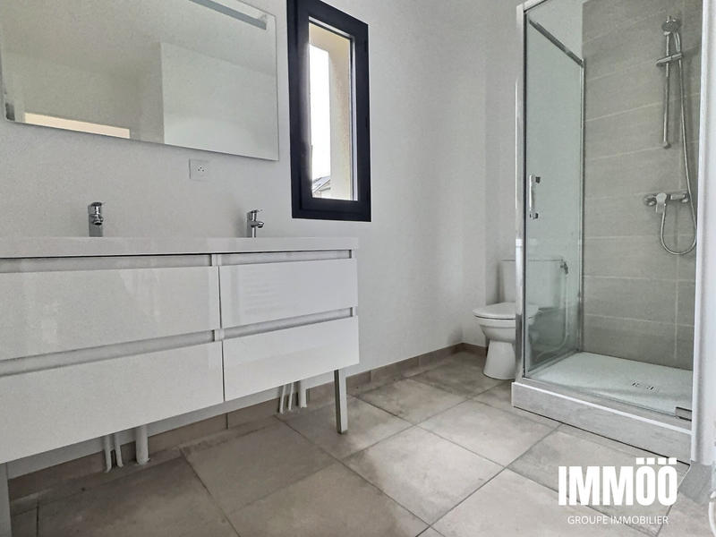 Maison contemporaine - 165 m² - 6 pièces