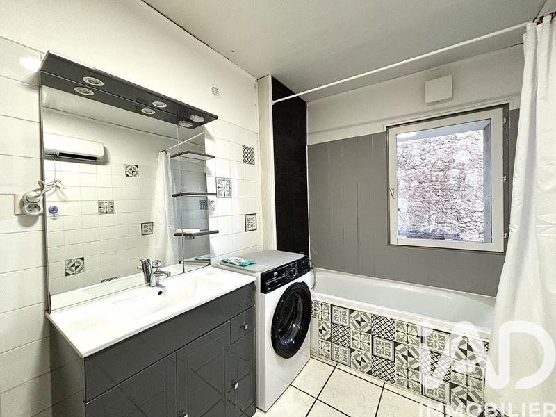 Maison - 83 m² - 4 pièces