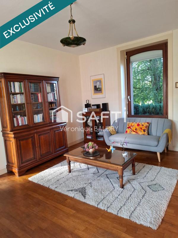 Maison - 111 m² - 4 pièces