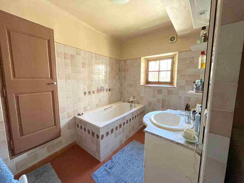 Maison - 427 m² - 10 pièces