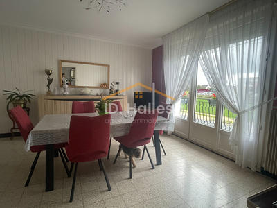 Maison - 87 m² - 5 pièces