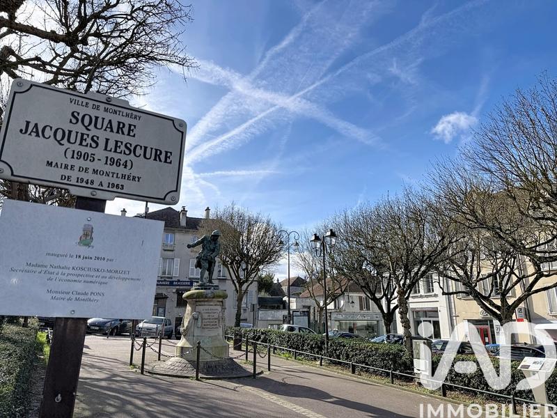 Appartement - 77 m² - 3 pièces