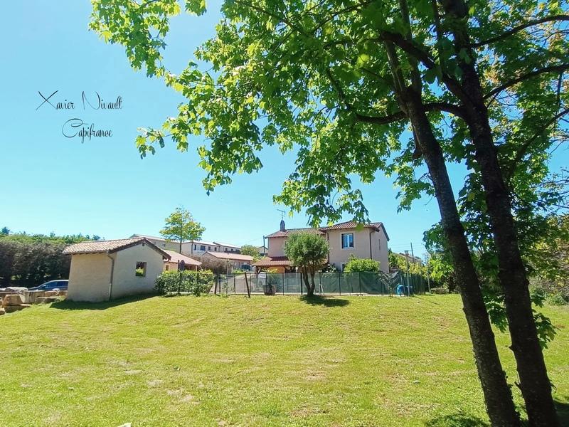 Maison - 136 m² - 8 pièces