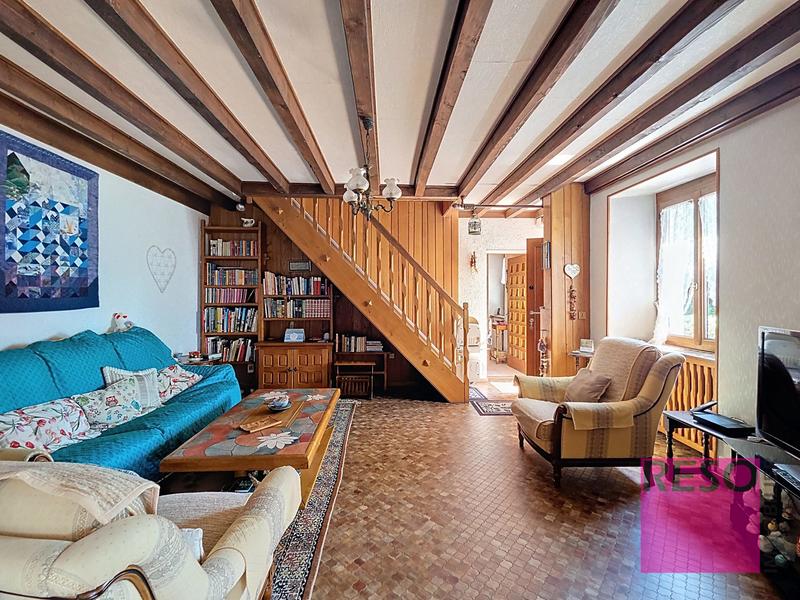 Maison - 290 m² - 10 pièces