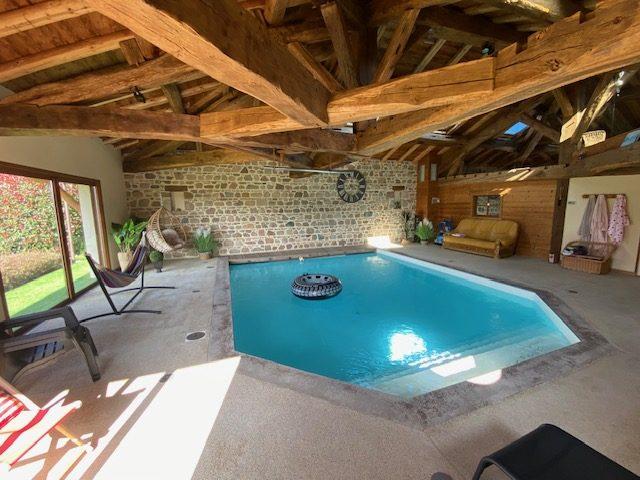 Maison - 264 m² - 7 pièces