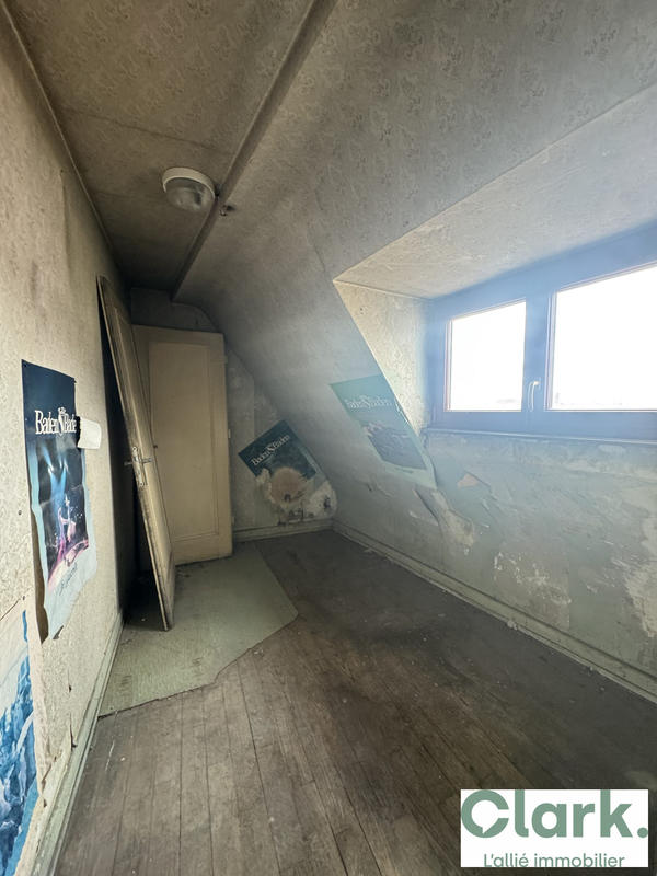 Appartement - 83 m² - 5 pièces