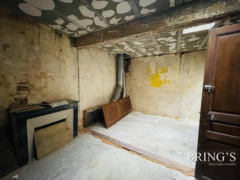 Immeuble - 160 m² - 2 pièces