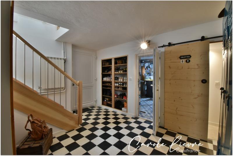 Maison - 147 m² - 5 pièces