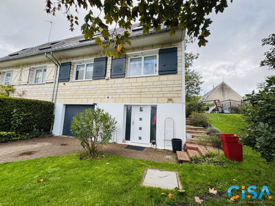 Maison - 111 m² - 5 pièces