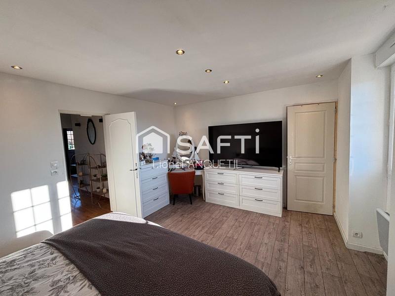 Maison - 102 m² - 4 pièces