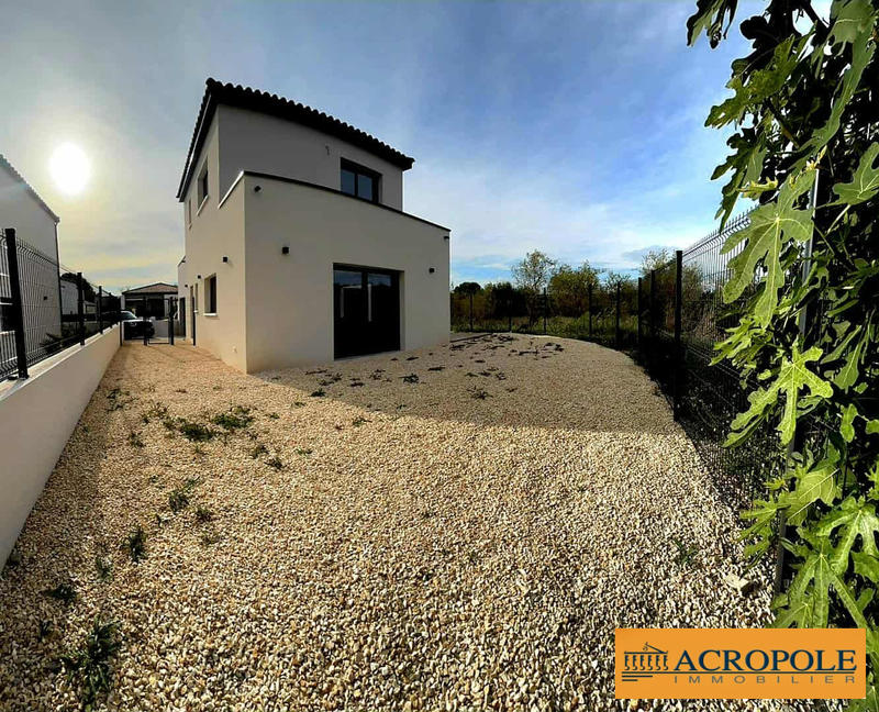 Villa - 95 m² - 4 pièces