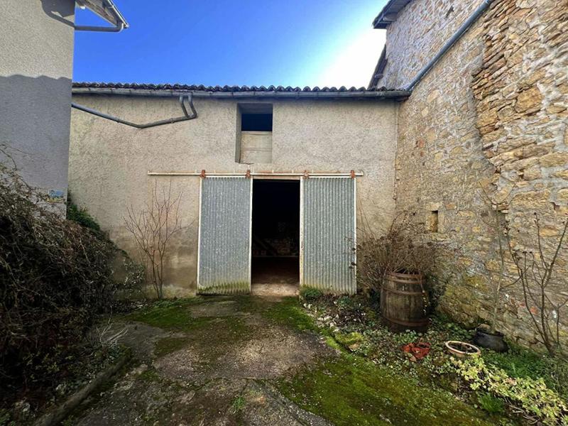 Maison - 80 m² - 5 pièces
