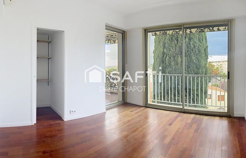 Appartement - 89 m² - 3 pièces