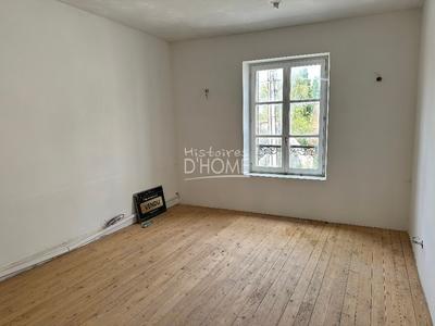 Maison - 178 m² - 9 pièces