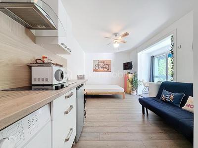 Studio - 26 m² - 1 pièce