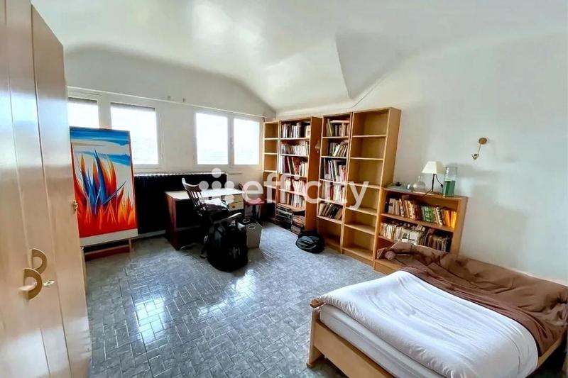 Immeuble - 300 m² - 10 pièces