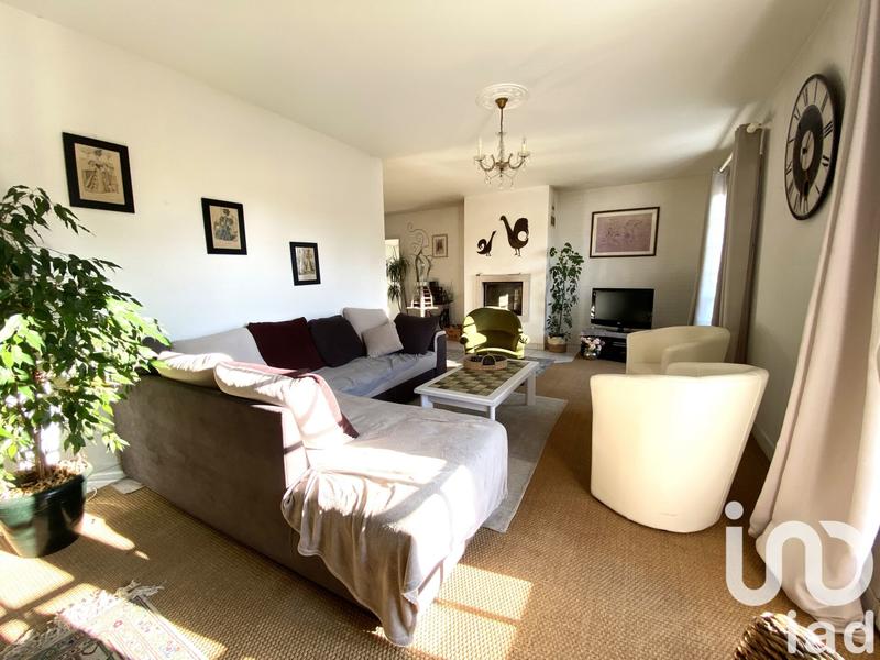 Maison - 193 m² - 9 pièces