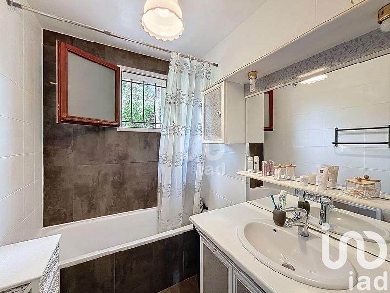 Maison - 100 m² - 6 pièces