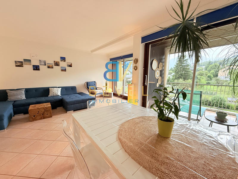 Appartement - 88 m² - 4 pièces