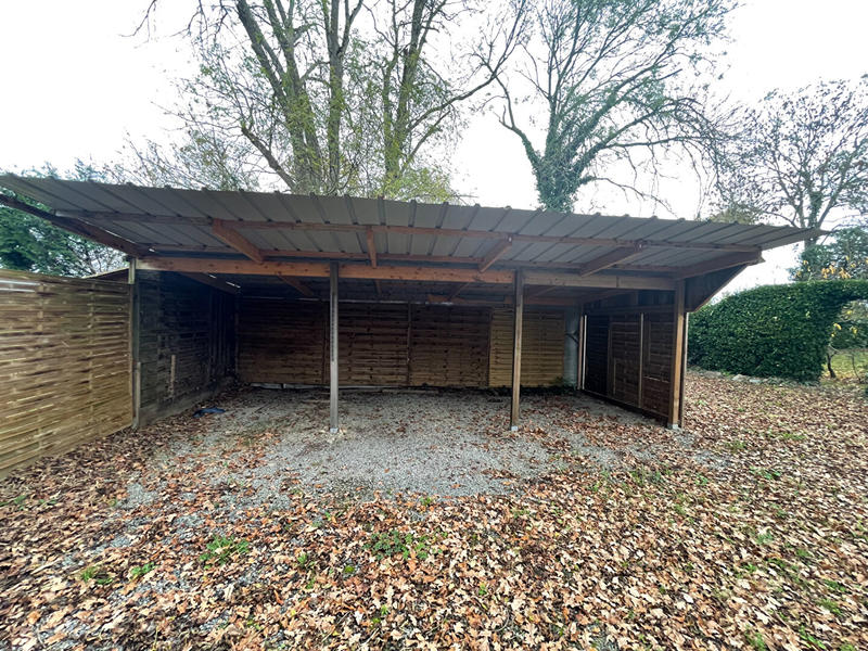 Maison - 152 m² - 8 pièces