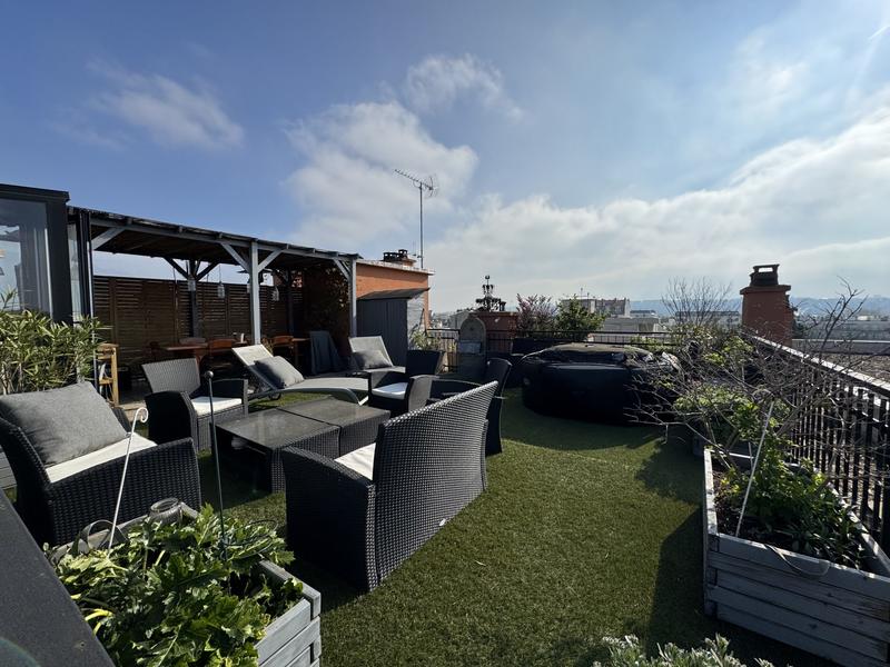 Appartement - 121 m² - 5 pièces