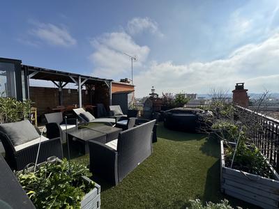 Appartement - 121 m² - 5 pièces