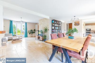 Maison - 140 m² - 7 pièces