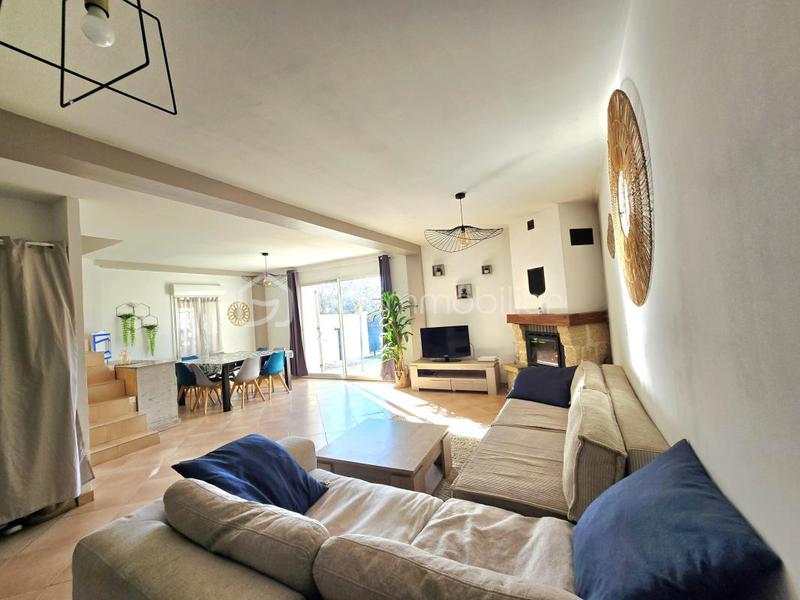 Maison - 111 m² - 5 pièces