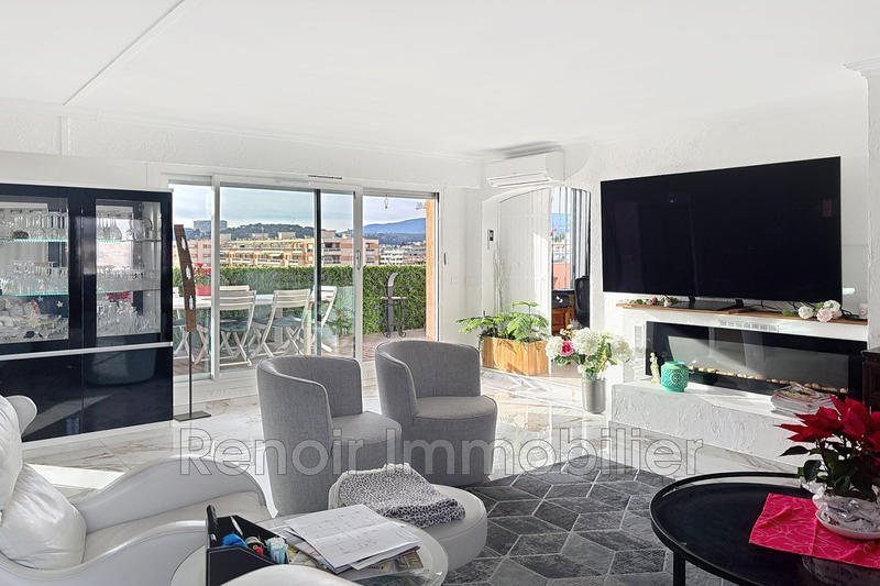 Appartement - 159 m² - 4 pièces