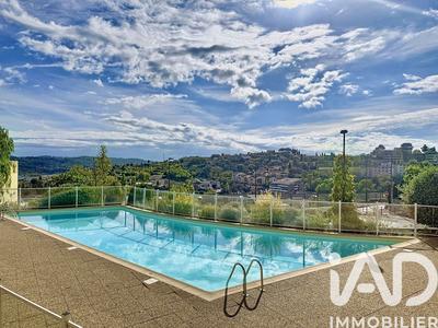 Appartement - 73 m² - 3 pièces