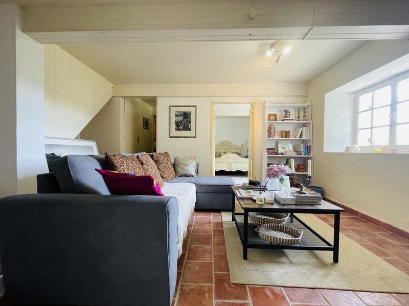 Maison traditionnelle - 130 m² - 8 pièces