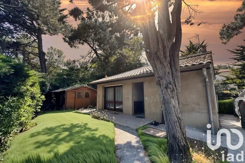 Maison - 97 m² - 6 pièces