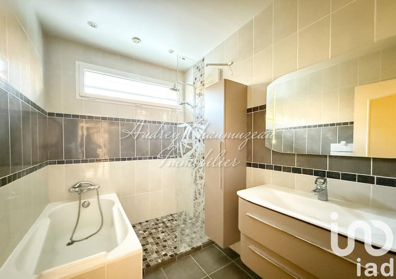 Maison de maîtres - 203 m² - 7 pièces