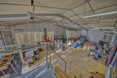 Local commercial - 300 m² - 4 pièces