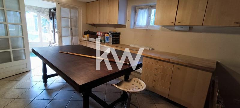 Maison - 160 m² - 6 pièces