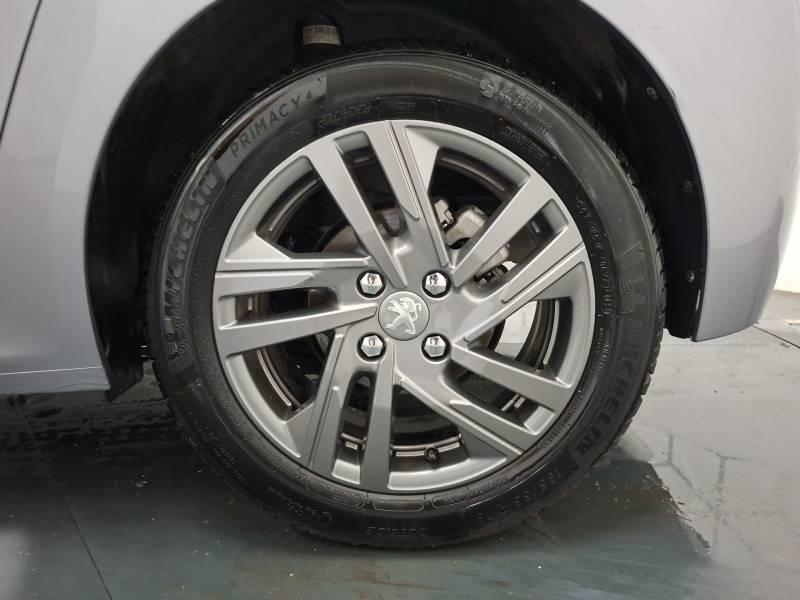 Peugeot 208 PureTech 100 s&amp;S Eat8 Style