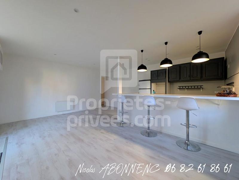 Appartement - 80 m² - 3 pièces