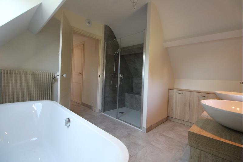 Maison - 122 m² - 6 pièces