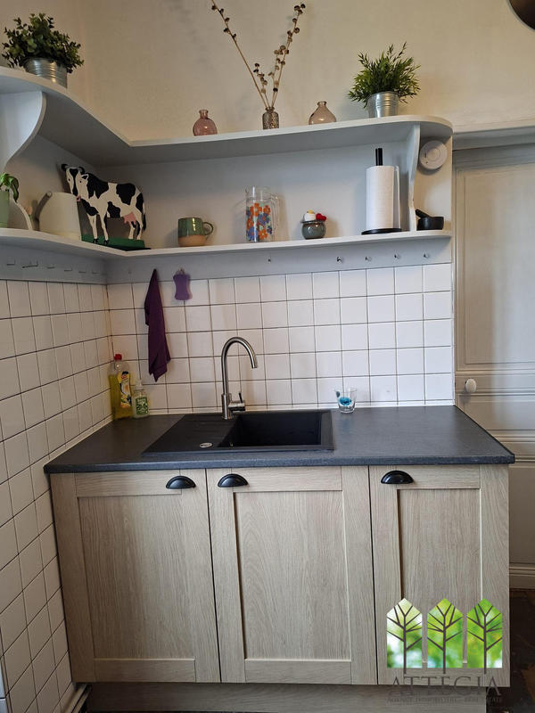 Maison - 317 m² - 14 pièces