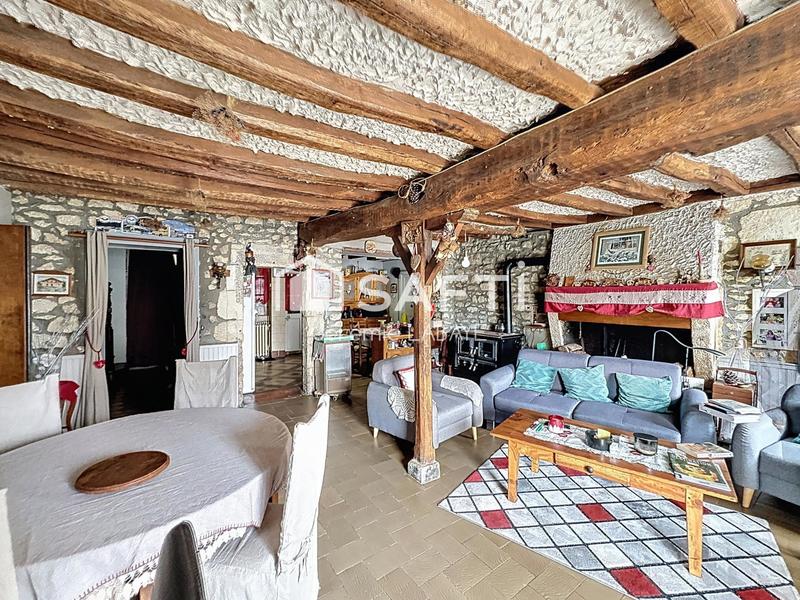 Maison - 180 m² - 7 pièces