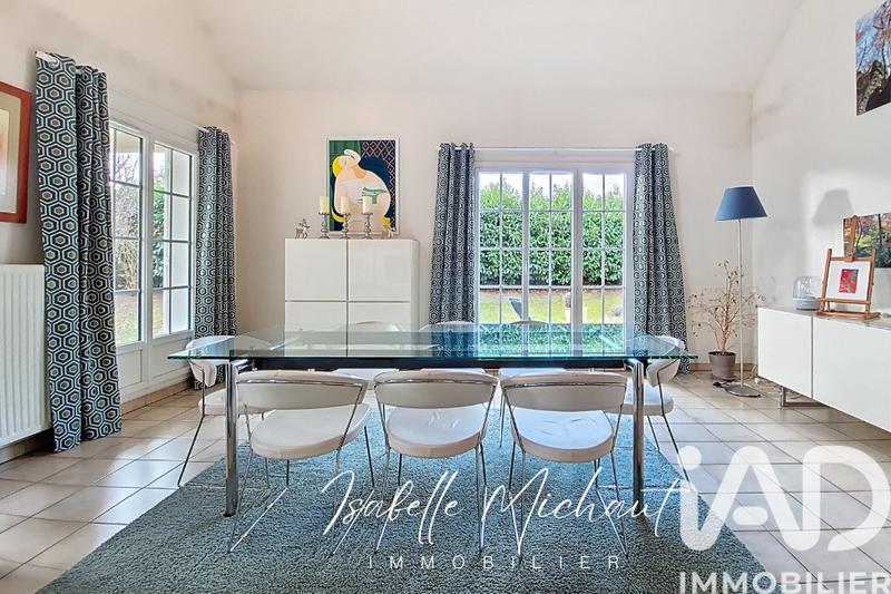 Maison - 195 m² - 8 pièces