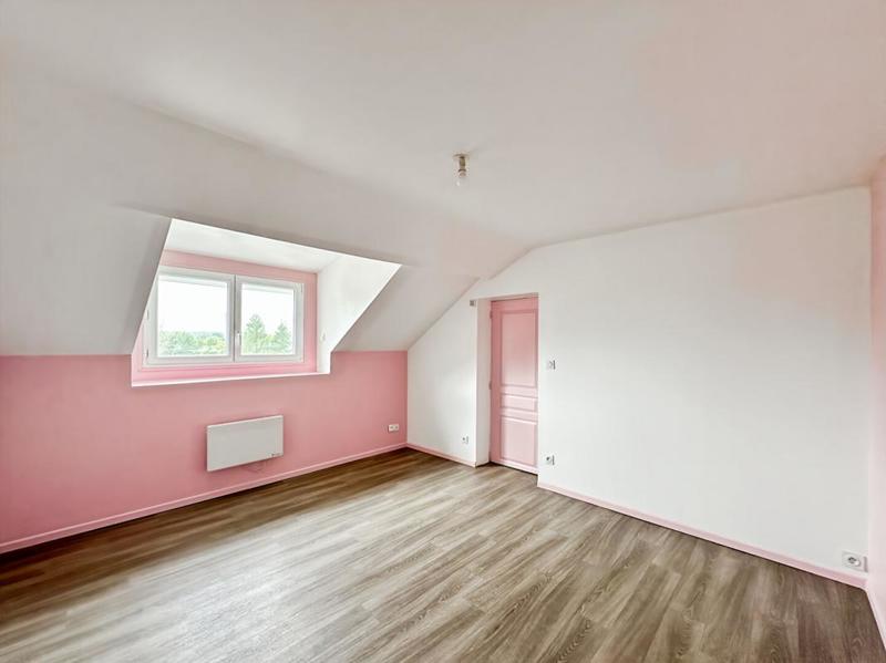 Maison - 102 m² - 6 pièces